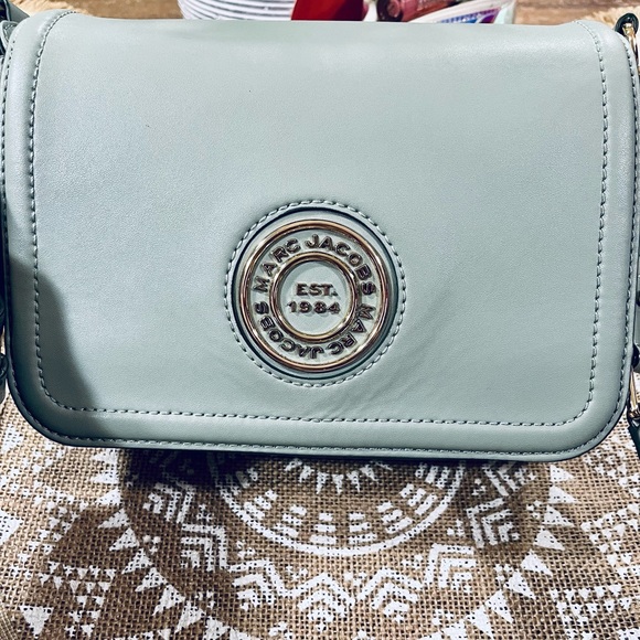 Marc Jacobs Insignia Full Flap Logo Shoulder Bag - Picture 6 of 13